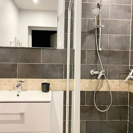 Maison Spacieuse A 15 Minutes De Belves
