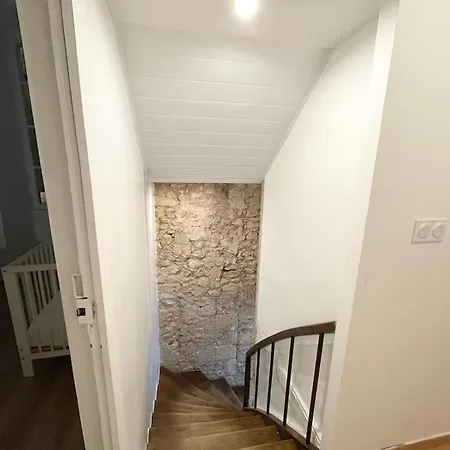 Maison Spacieuse A 15 Minutes De Belves