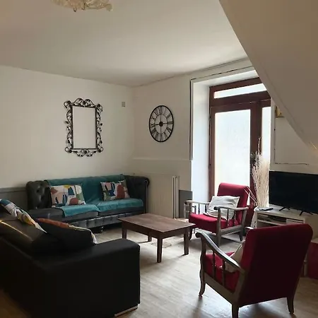 Maison Spacieuse A 15 Minutes De Belves
