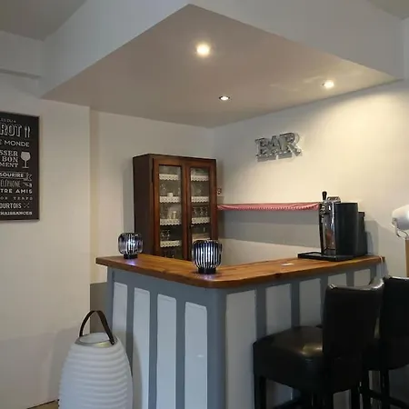 Maison Spacieuse A 15 Minutes De Belves Holiday home