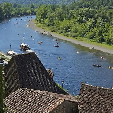 Holiday home Maison Spacieuse A 15 Minutes De Belves